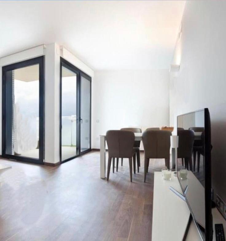 Casals Apartment ซาลอว์ ภายนอก รูปภาพ