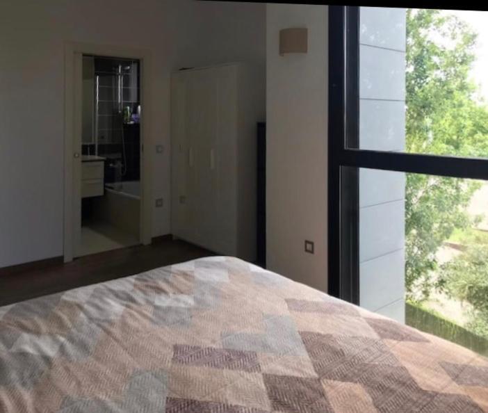 Casals Apartment ซาลอว์ ภายนอก รูปภาพ