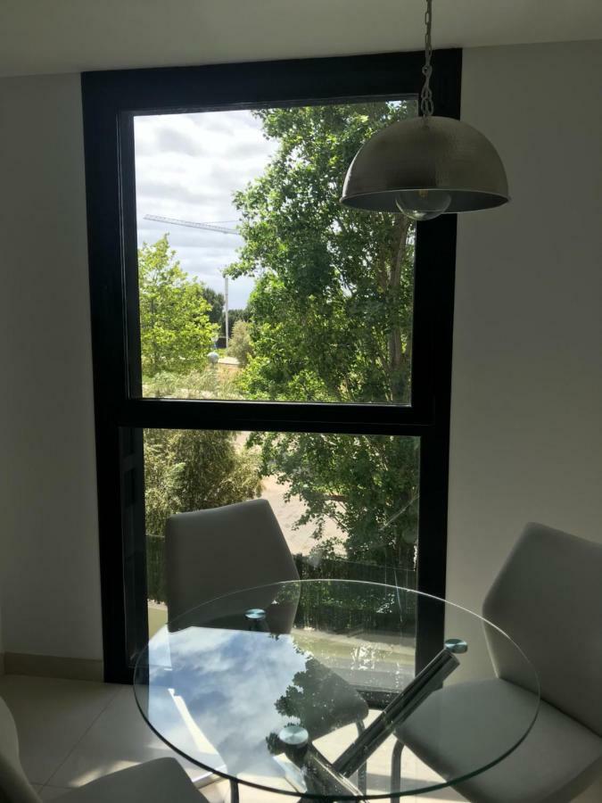 Casals Apartment ซาลอว์ ภายนอก รูปภาพ